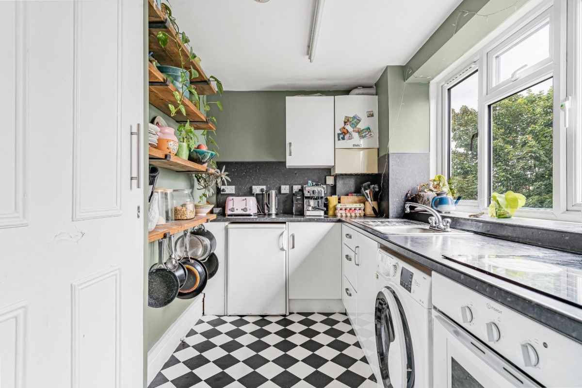 Elsinore Road, London