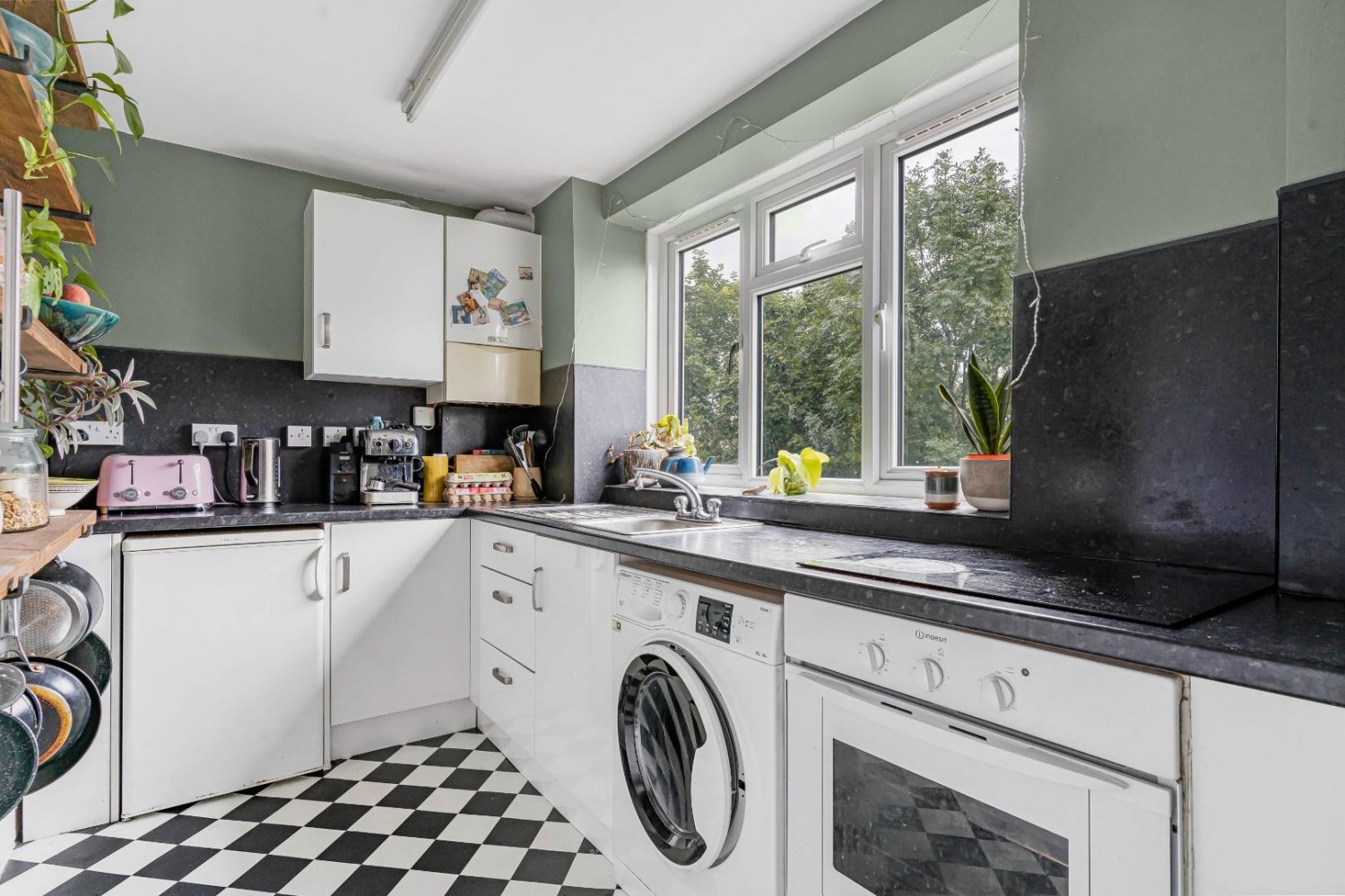 Elsinore Road, London