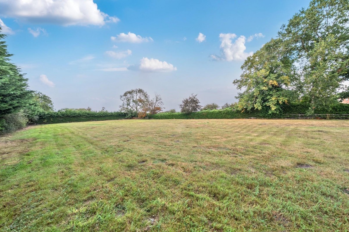 Kirkby Lane, Kirkby-on-Bain, Woodhall Spa