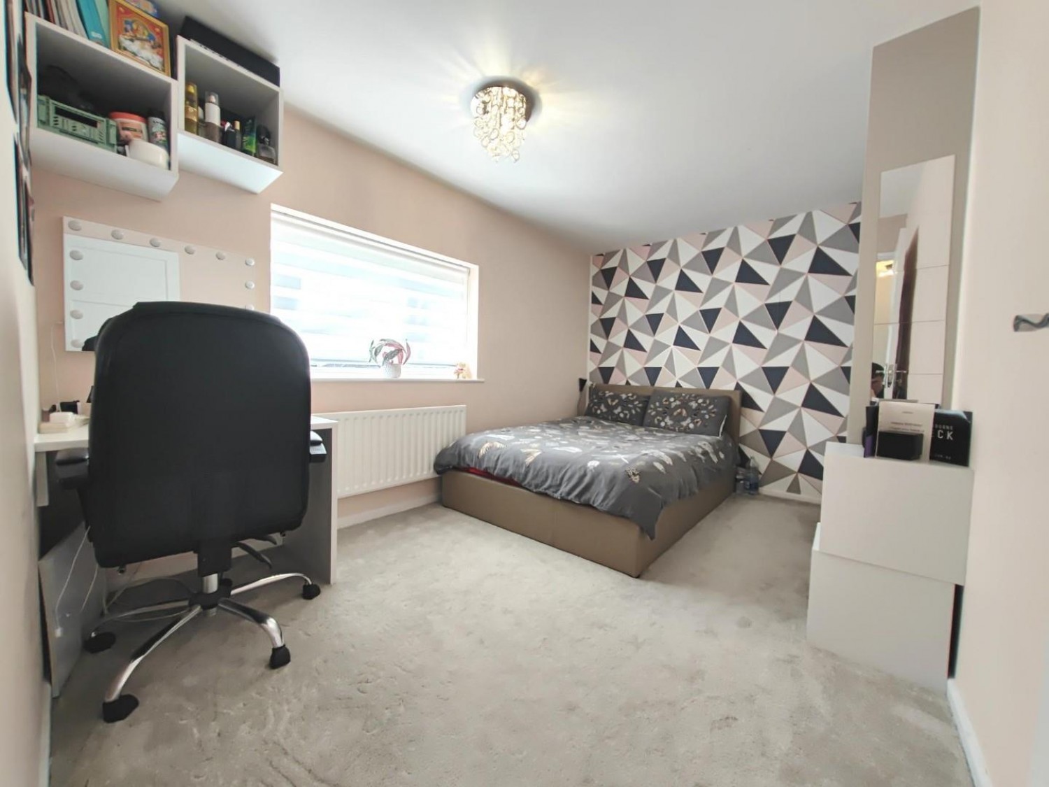 Stilwell Close, Yateley