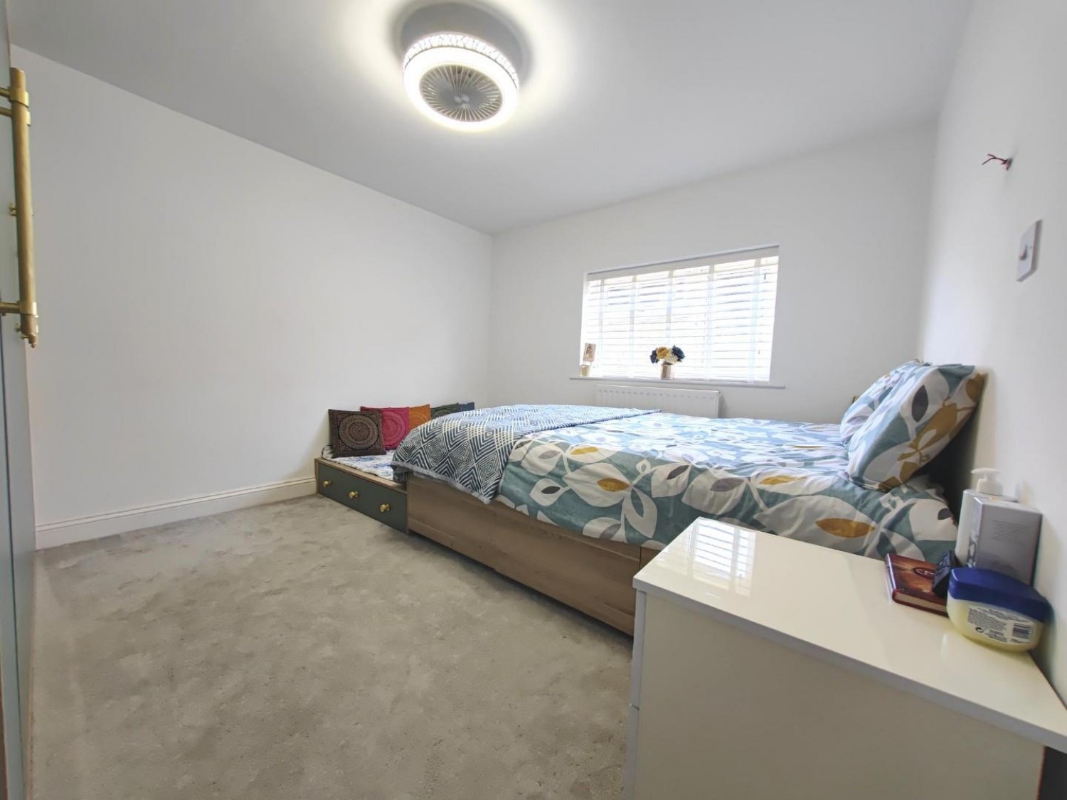 Stilwell Close, Yateley