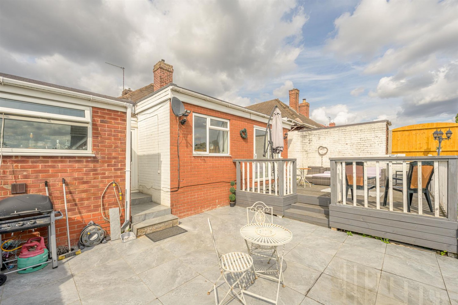 Acres Road, Brierley Hill