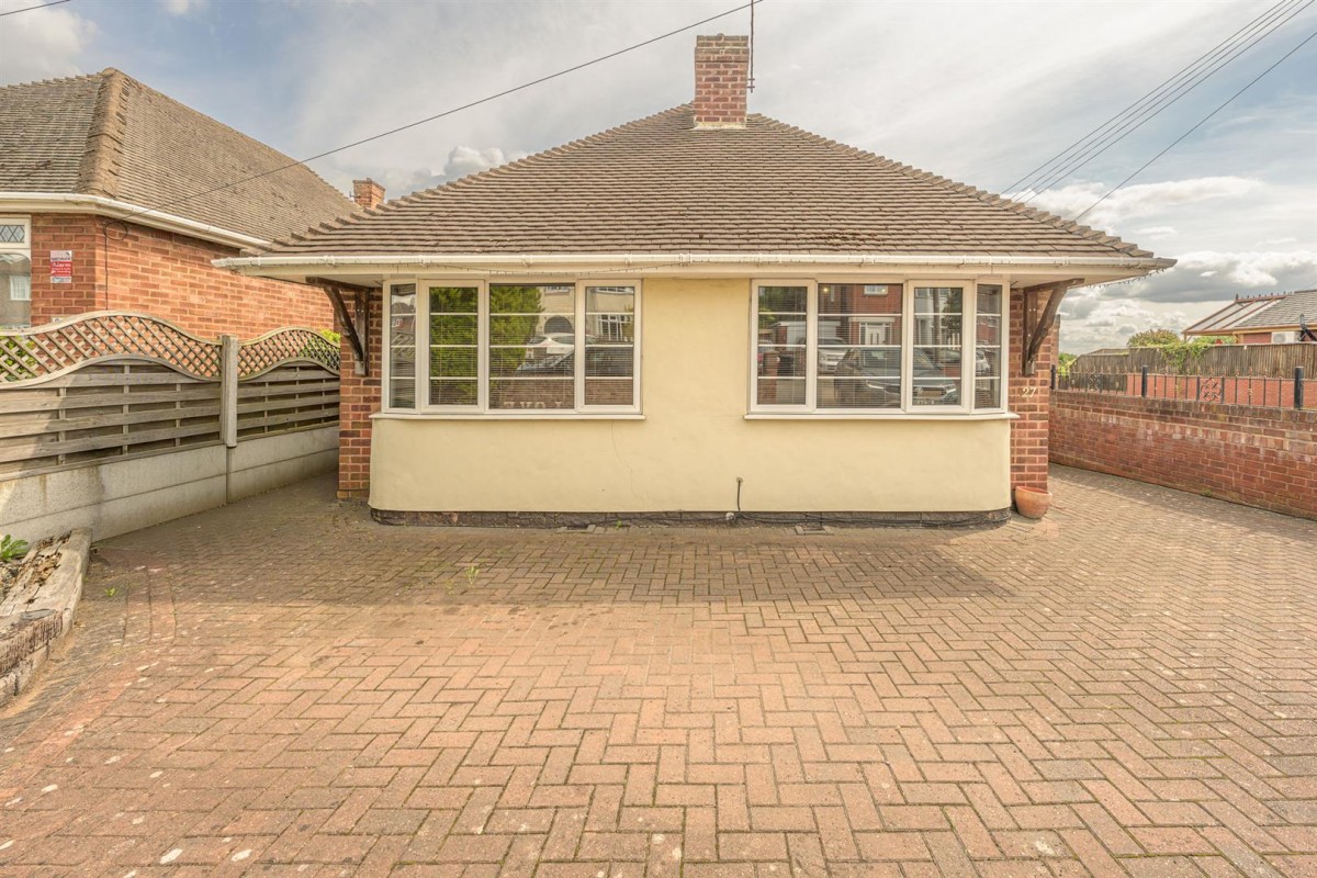 Acres Road, Brierley Hill
