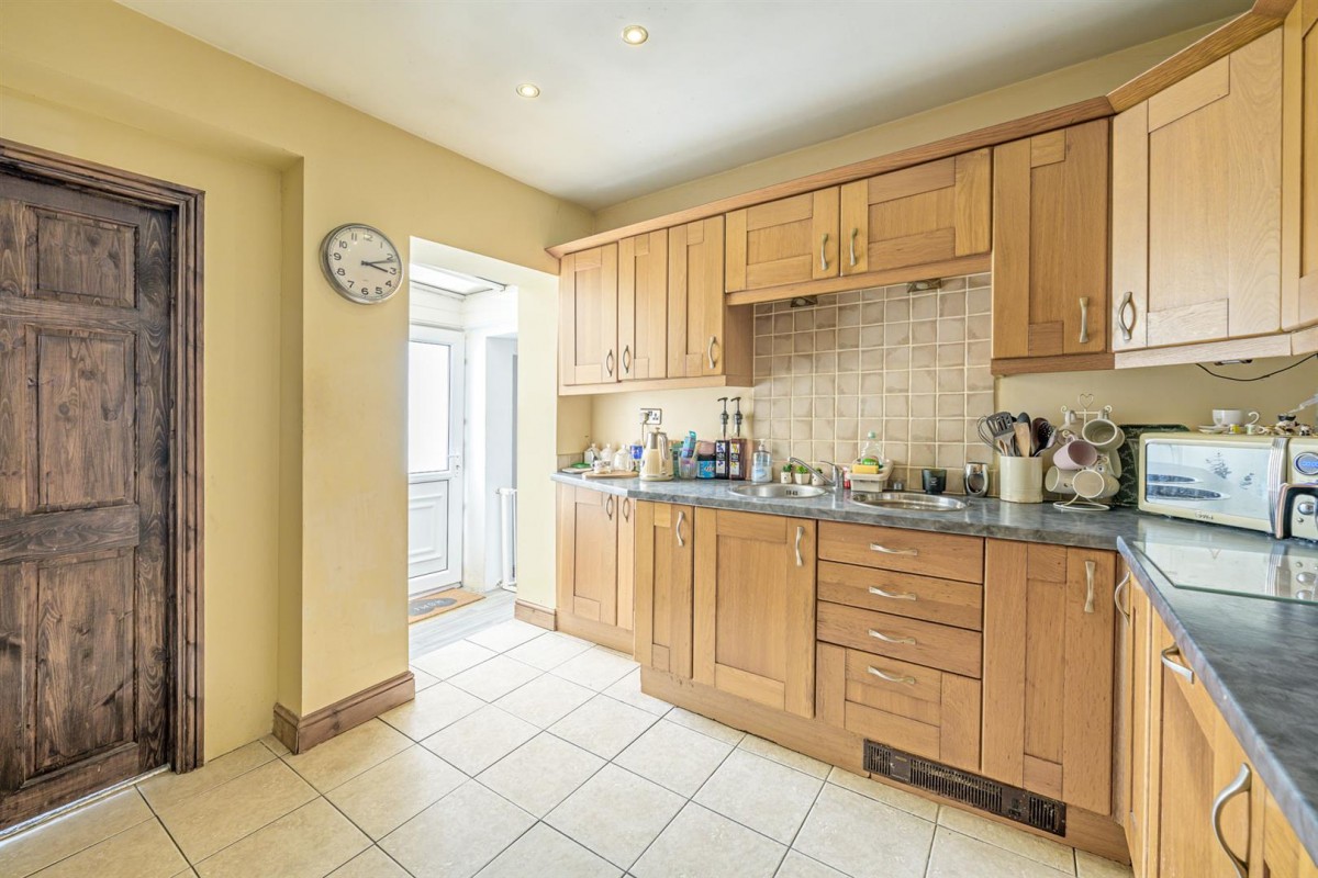 Acres Road, Brierley Hill