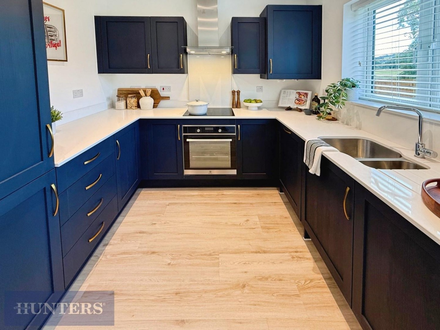 Mayfair, Swan Park, Dawlish