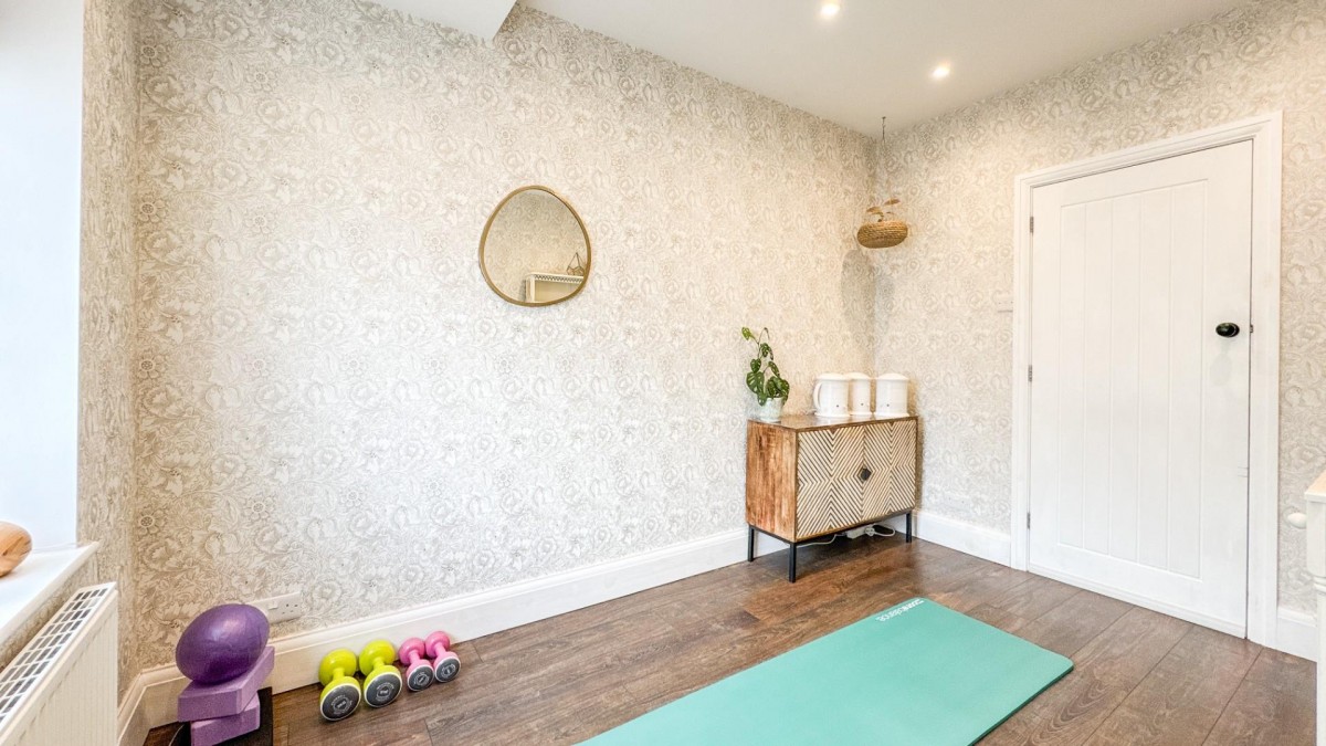 Aylesbury Crescent, Bedminster, Bristol, BS3