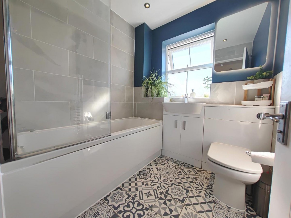 Augustine Walk, Warfield, Bracknell