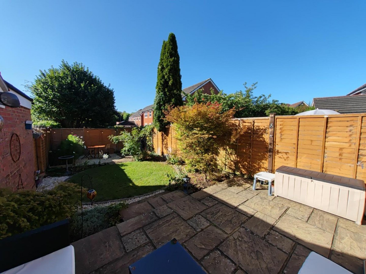 Augustine Walk, Warfield, Bracknell