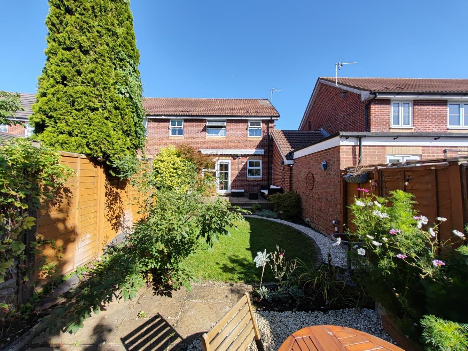 Augustine Walk, Warfield, Bracknell