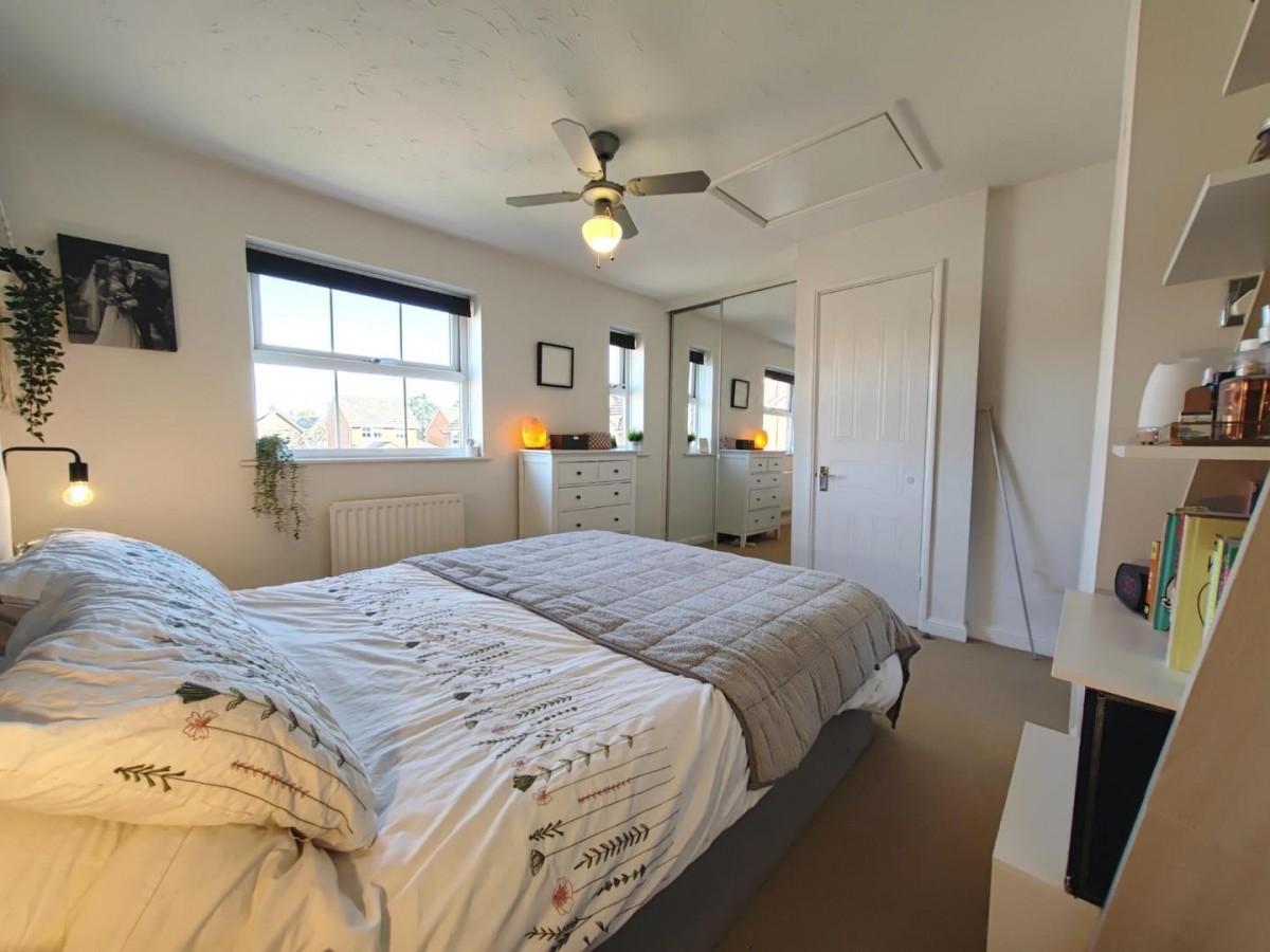 Augustine Walk, Warfield, Bracknell