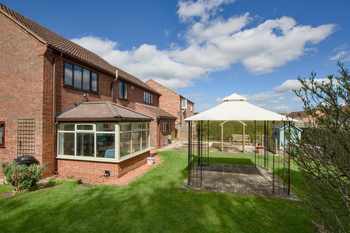 Redwood Drive, Haxby