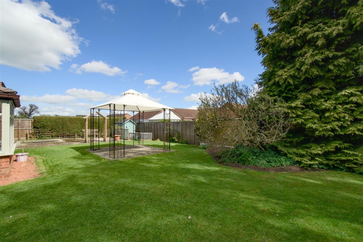 Redwood Drive, Haxby