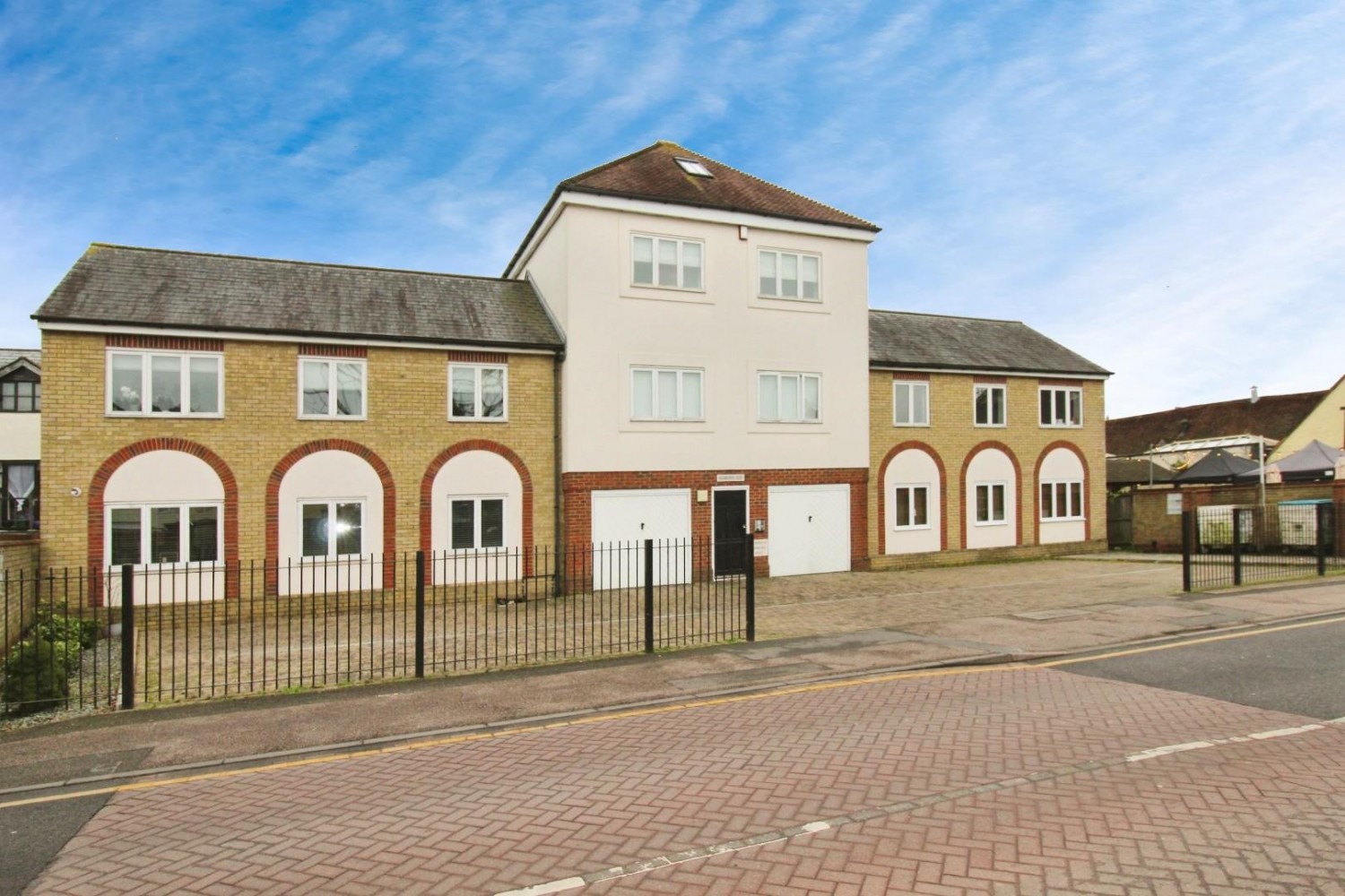 Taverners Way, Hoddesdon