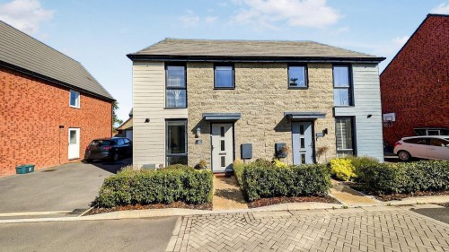Dyrham Crescent, Yate, Bristol