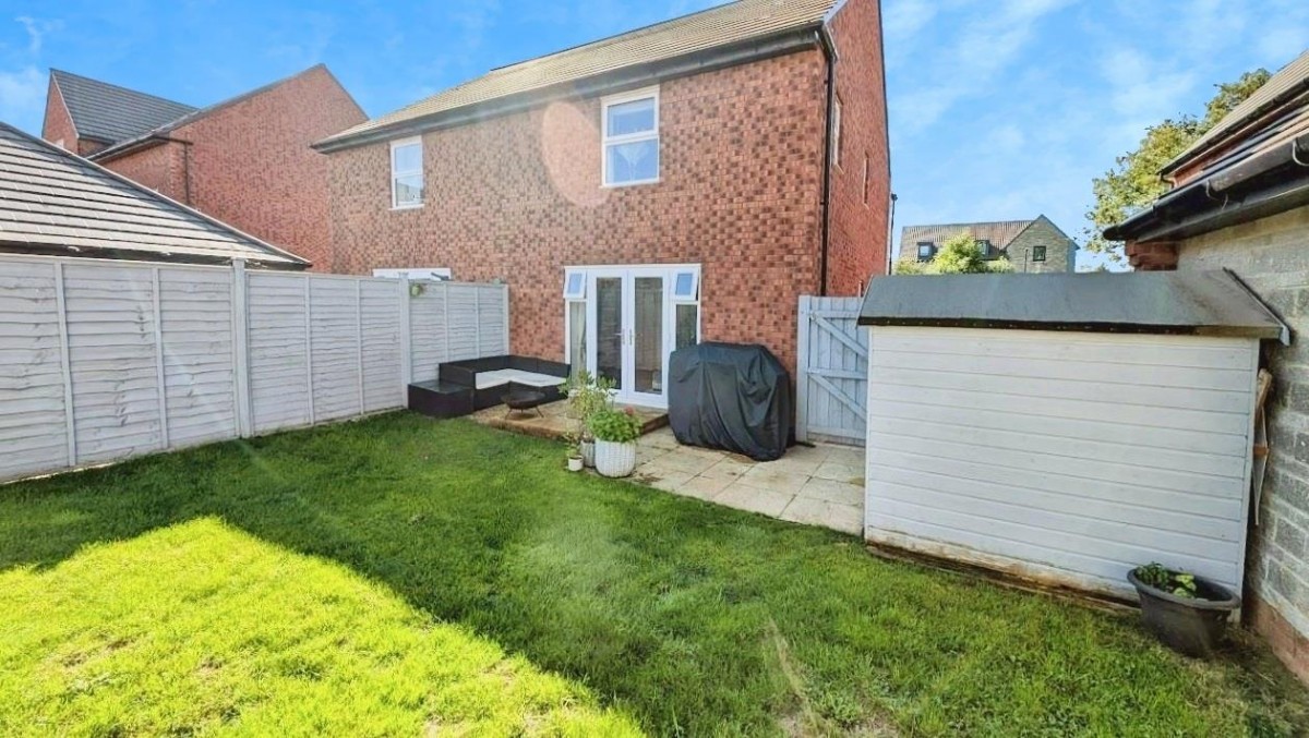 Dyrham Crescent, Yate, Bristol