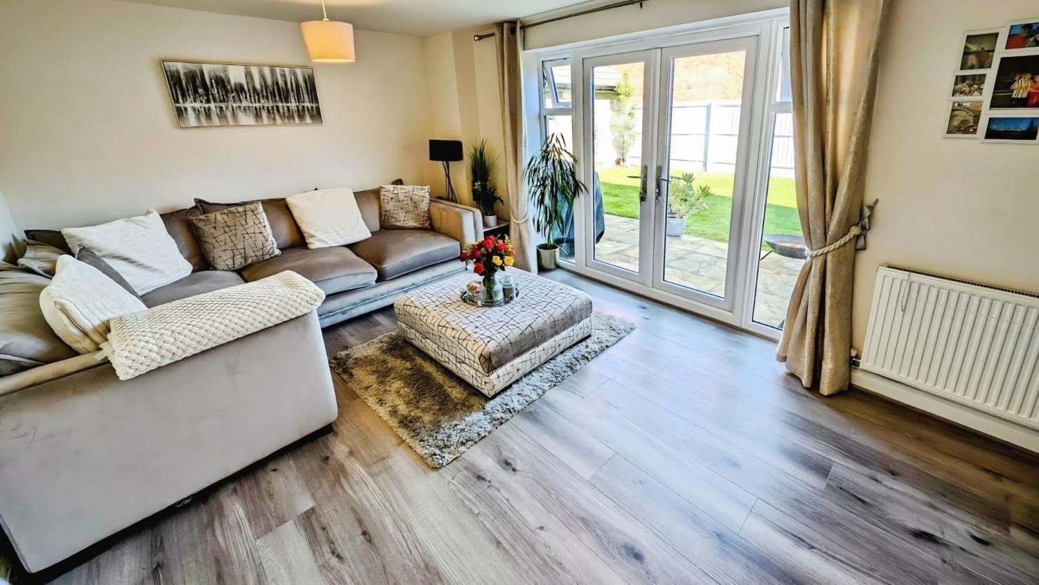 Dyrham Crescent, Yate, Bristol