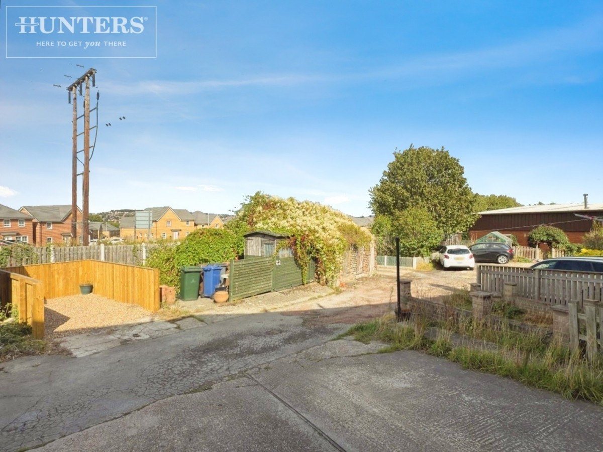 Claycliffe Road, Barugh Green, Barnsley