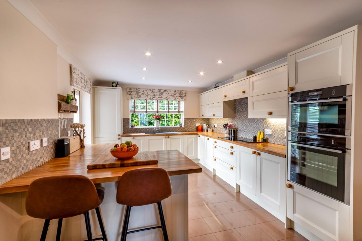 Hawthorn Croft, Misterton