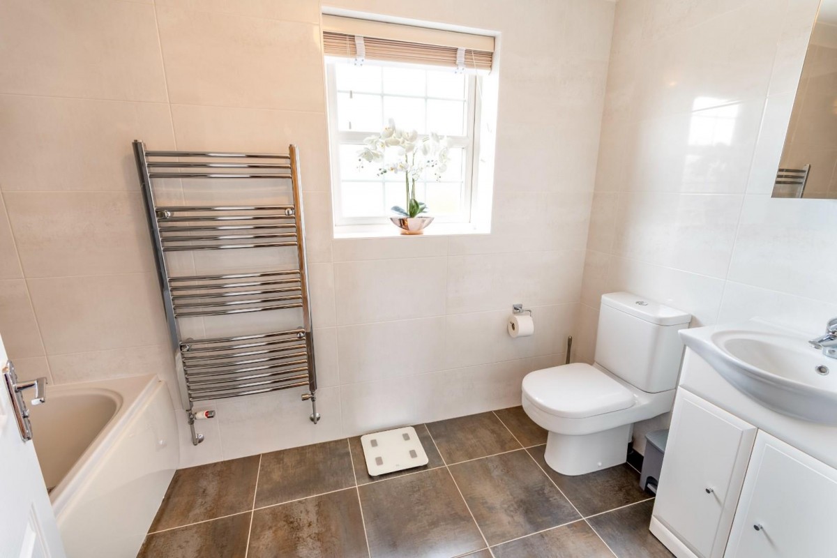 Hawthorn Croft, Misterton