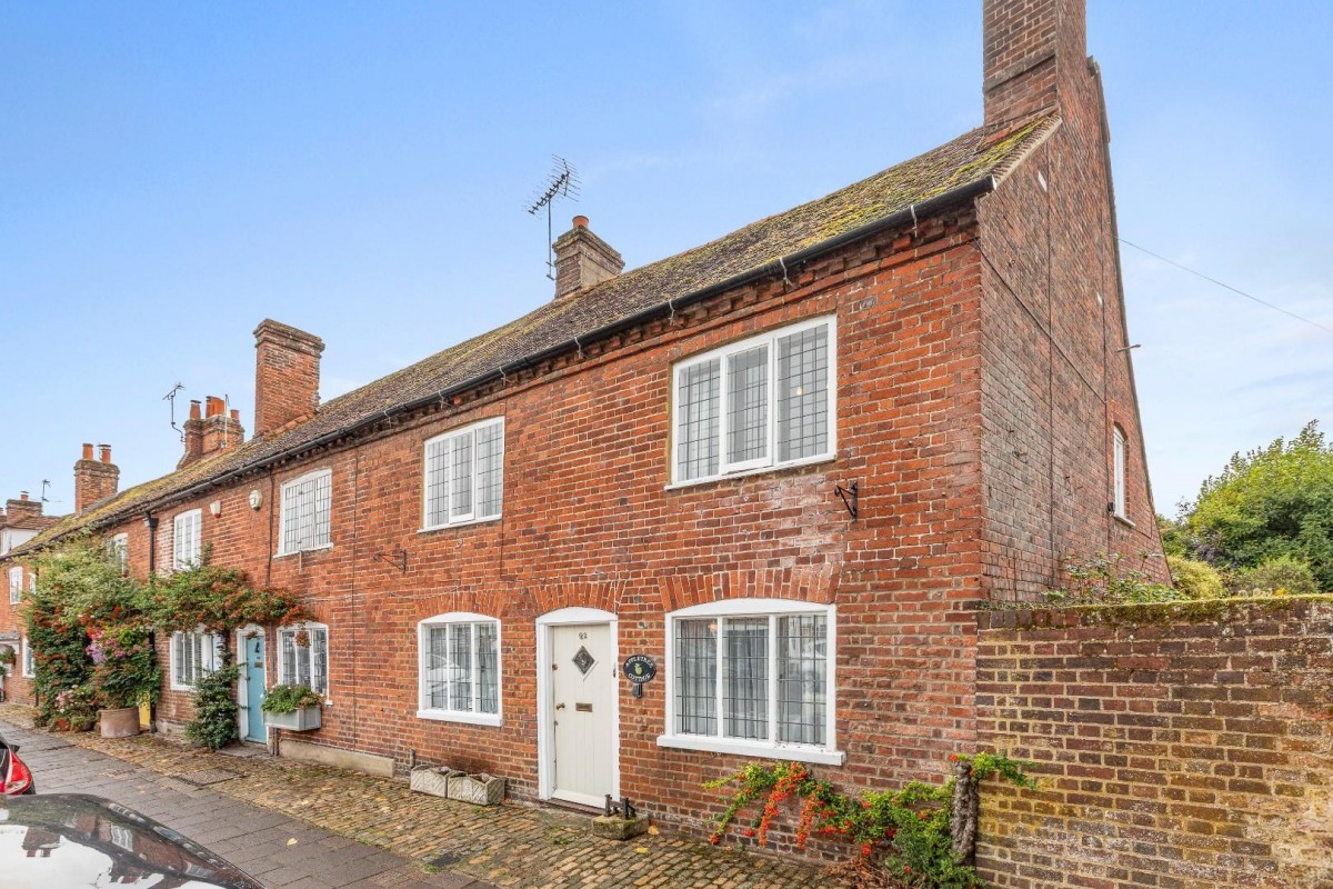 High Street, Amersham, Buckinghamshire, HP7 0DS