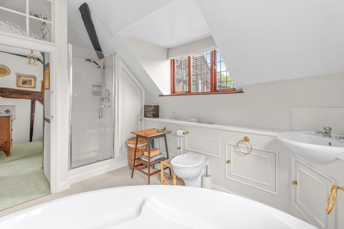 High Street, Amersham, Buckinghamshire, HP7 0DS