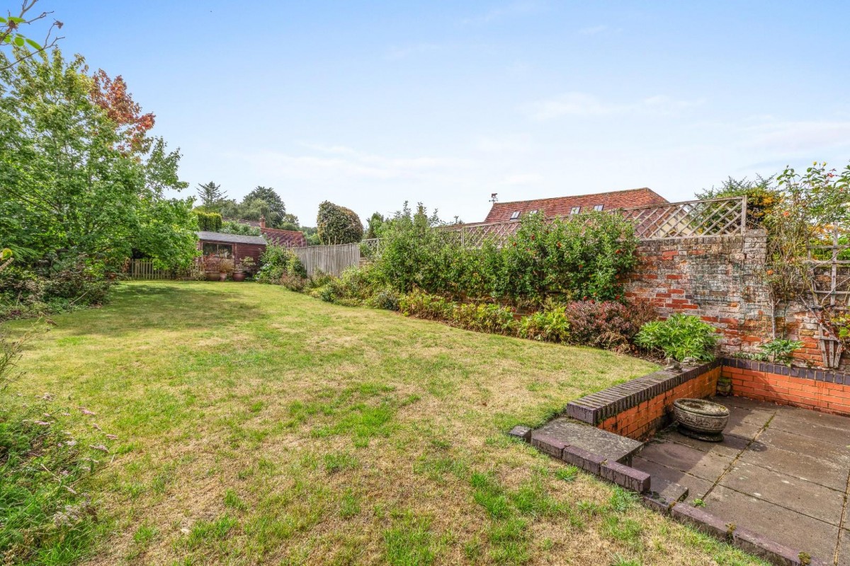 High Street, Amersham, Buckinghamshire, HP7 0DS