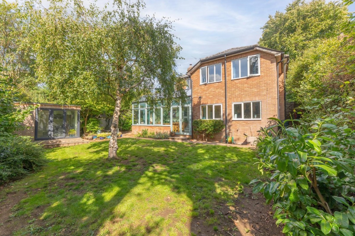 Soulbury Road, Burcott, Leighton Buzzard