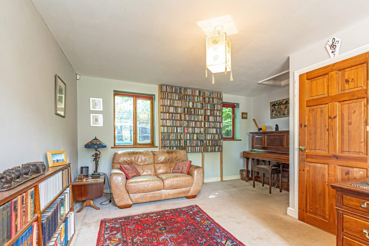 Soulbury Road, Burcott, Leighton Buzzard