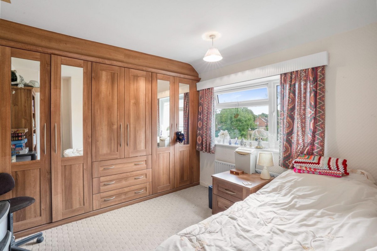 Larkhill Green, Roundhay