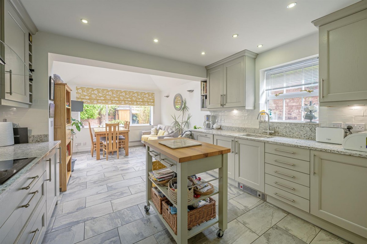 Rectory Road, Stourbridge, DY8 2HA