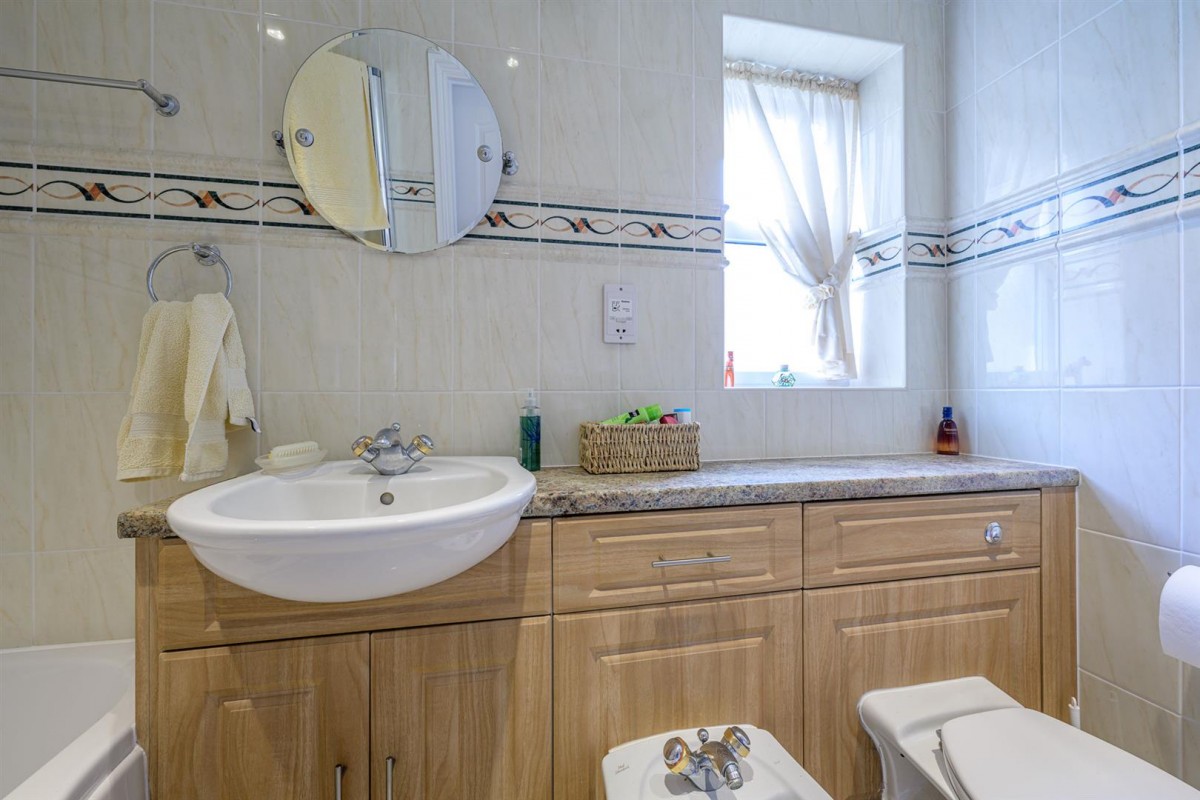 Rectory Road, Stourbridge, DY8 2HA