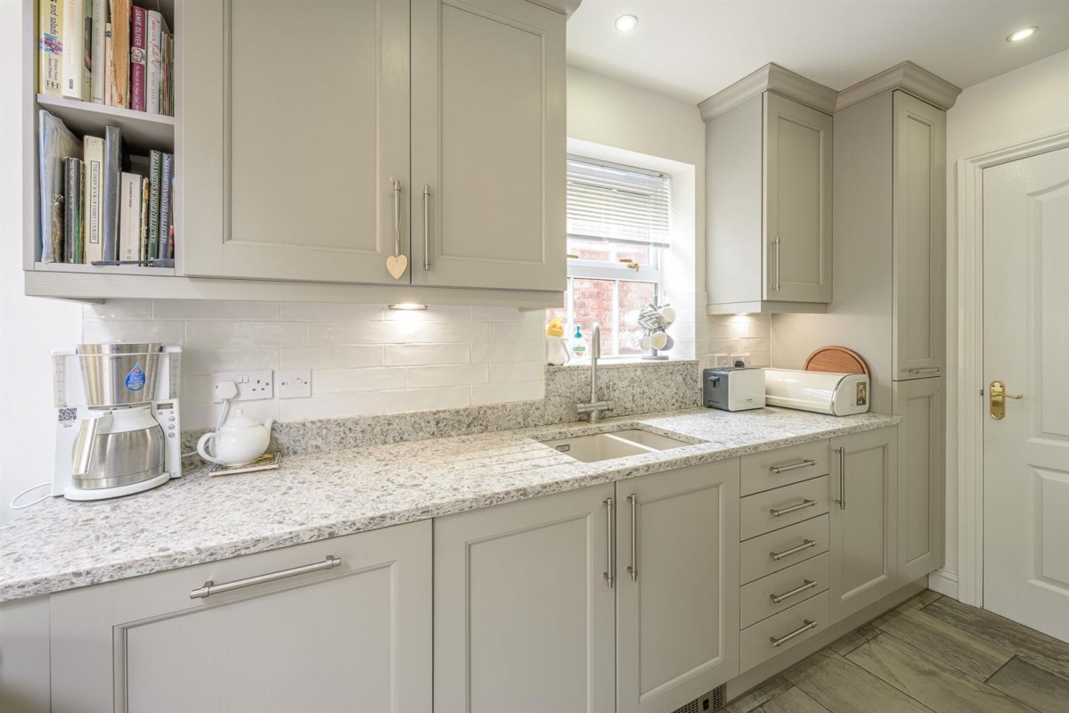 Rectory Road, Stourbridge, DY8 2HA