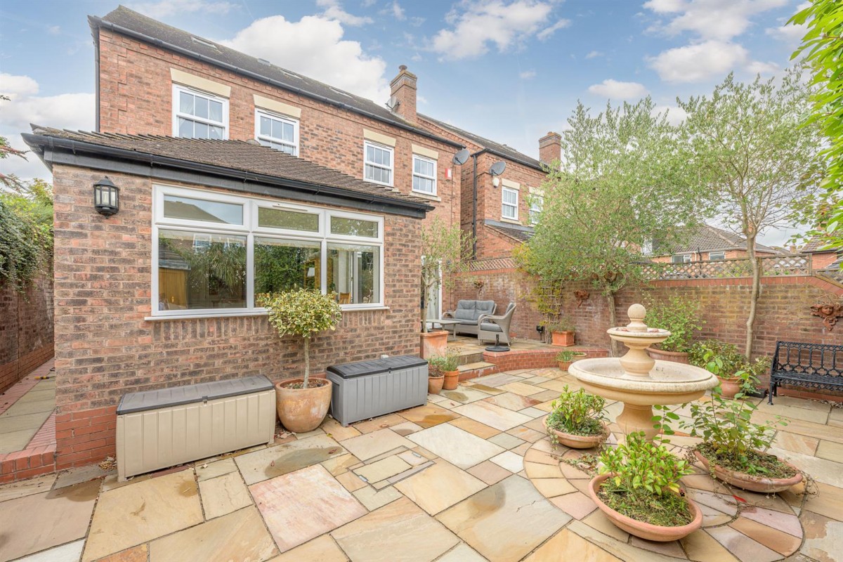 Rectory Road, Stourbridge, DY8 2HA