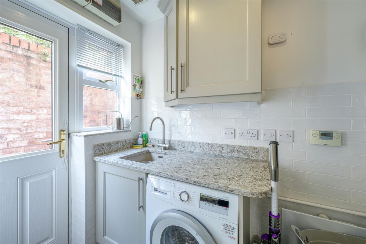 Rectory Road, Stourbridge, DY8 2HA