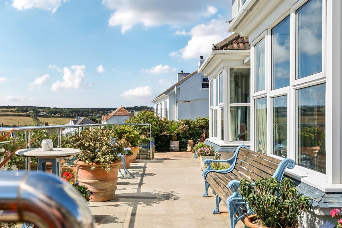 Chy An Dour Road, Praa Sands