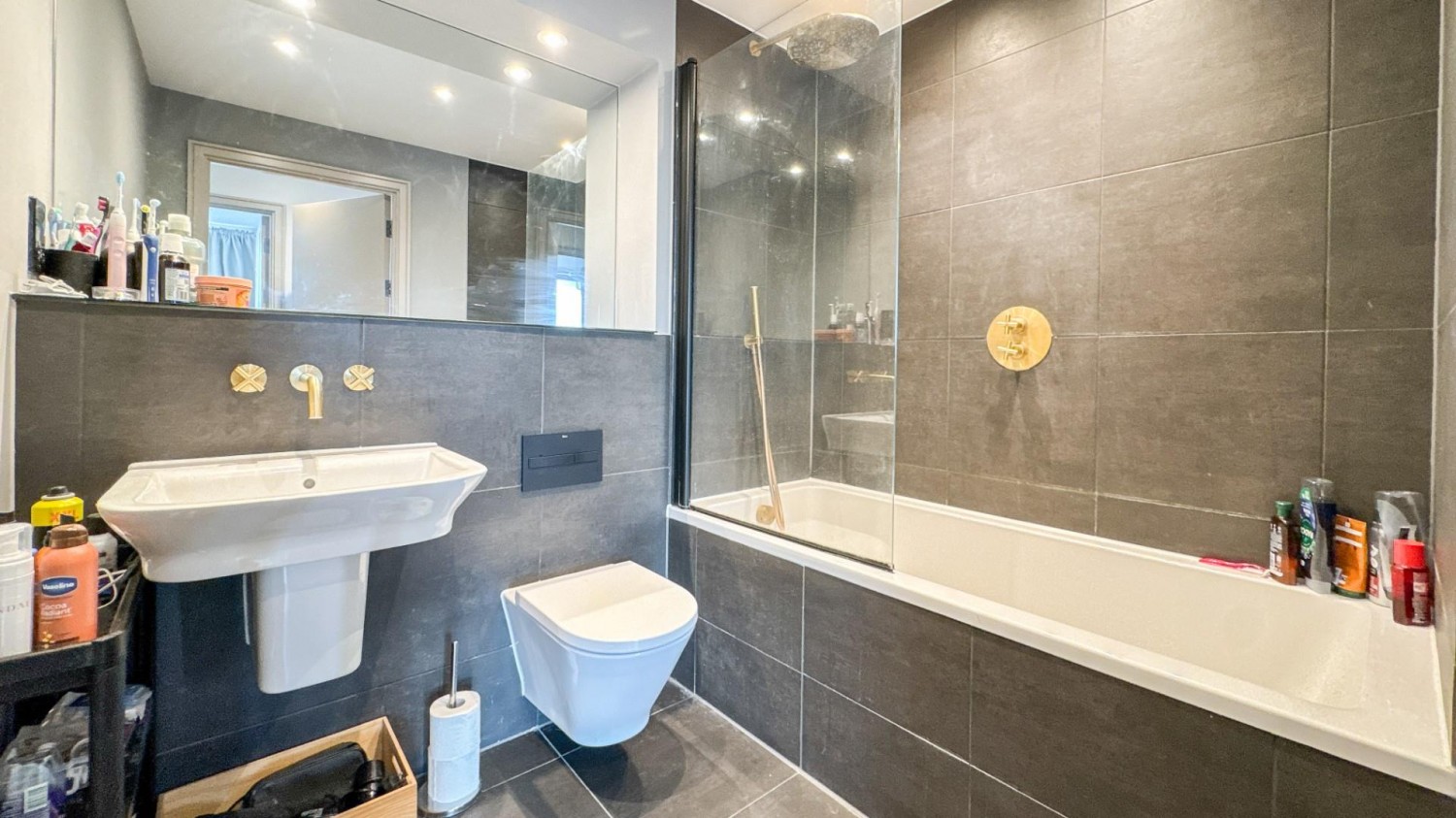 Cutting Room, St. Johns Road, BS3