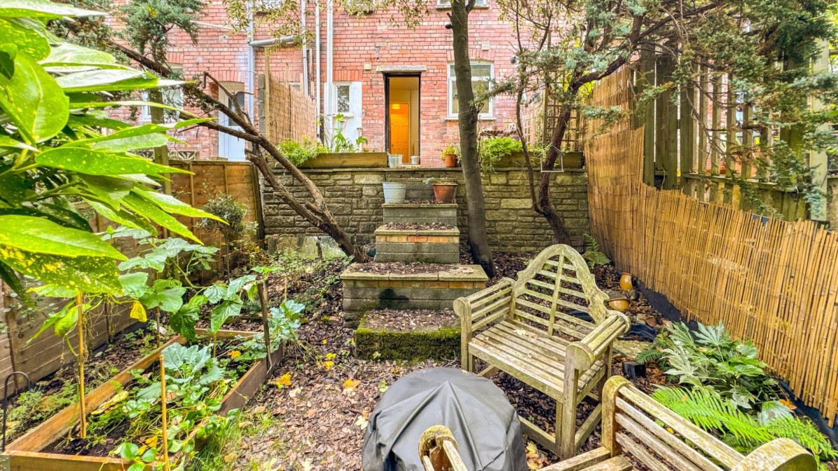 Cotswold Road, Windmill Hill, BS3 4NT