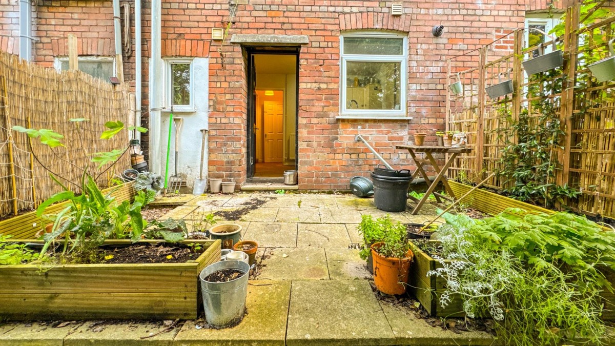 Cotswold Road, Windmill Hill, BS3 4NT