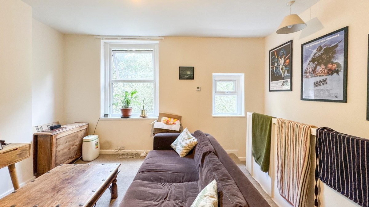 Cotswold Road, Windmill Hill, BS3 4NT