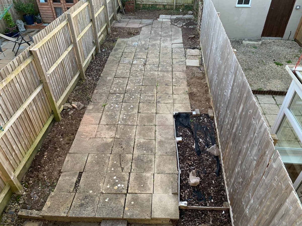 Heol Bryncwtyn, Pencoed, Bridgend