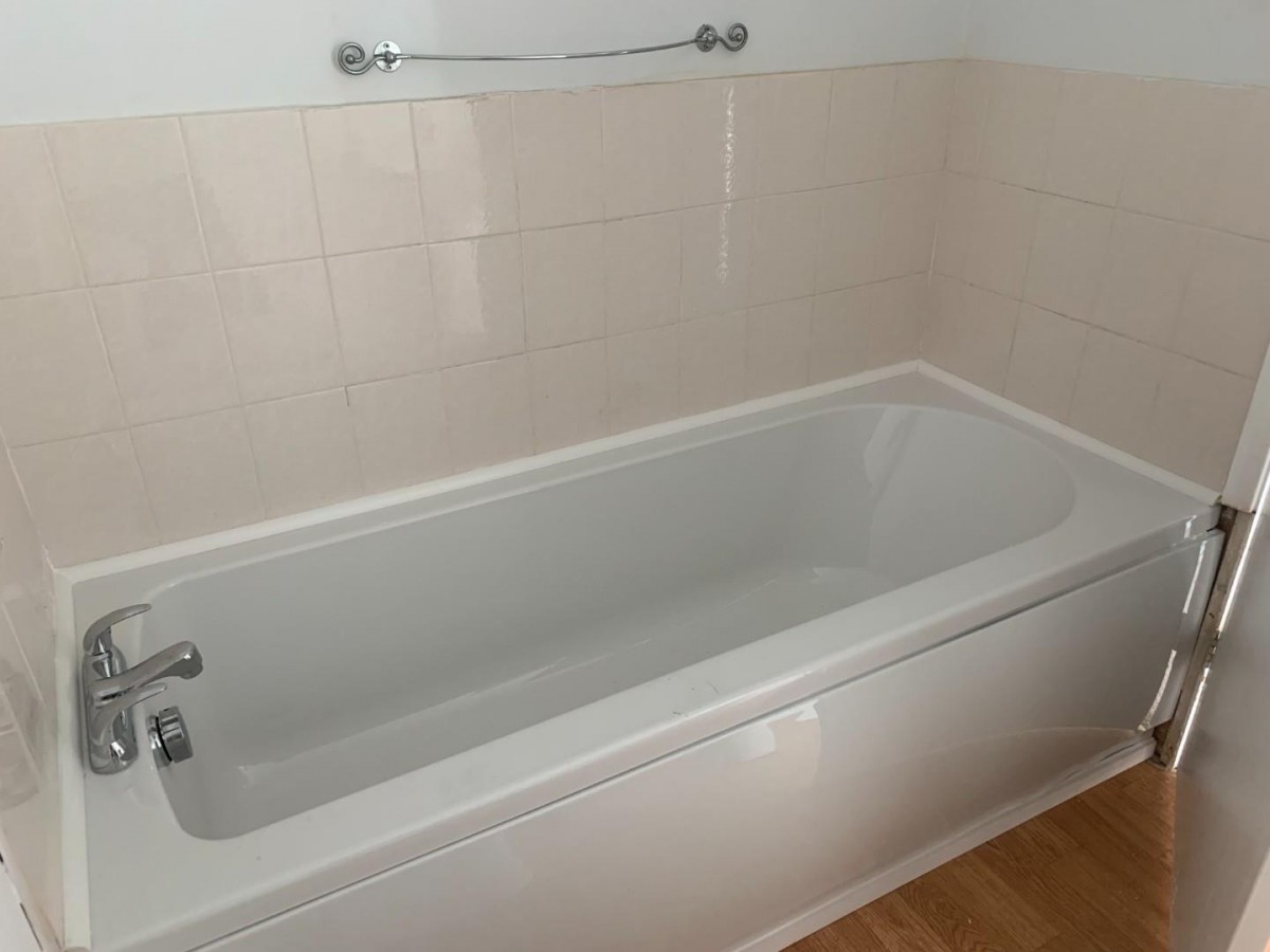 Heol Bryncwtyn, Pencoed, Bridgend