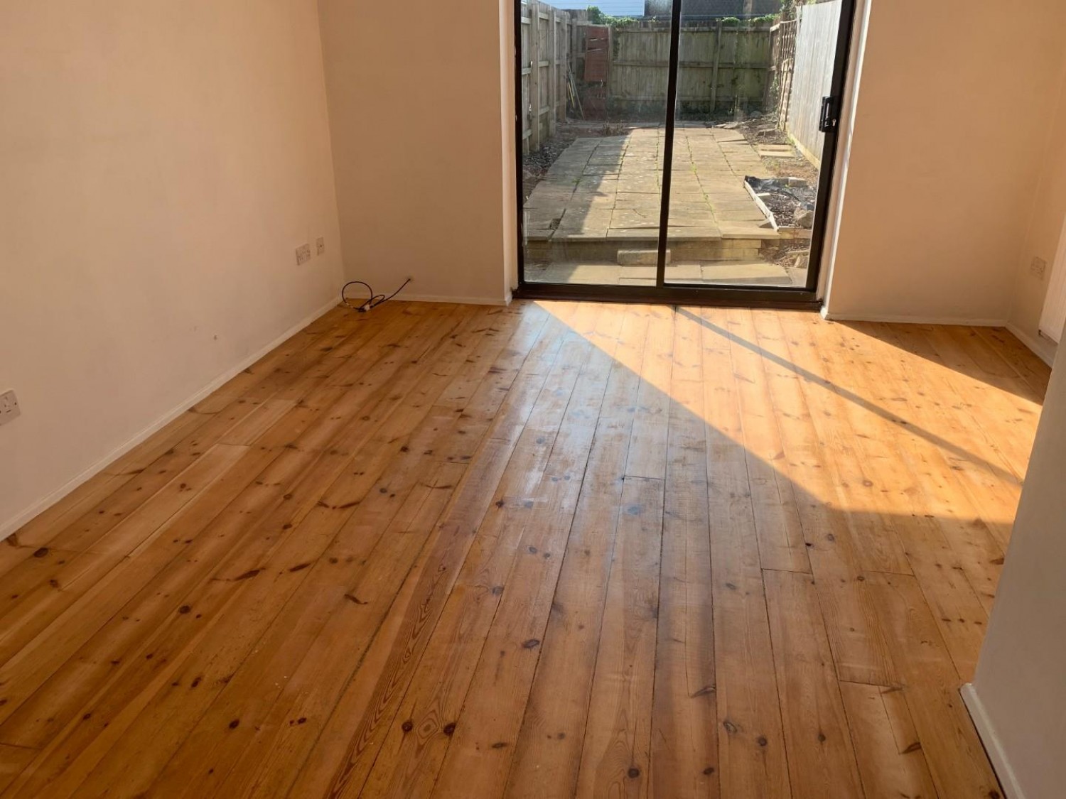 Heol Bryncwtyn, Pencoed, Bridgend