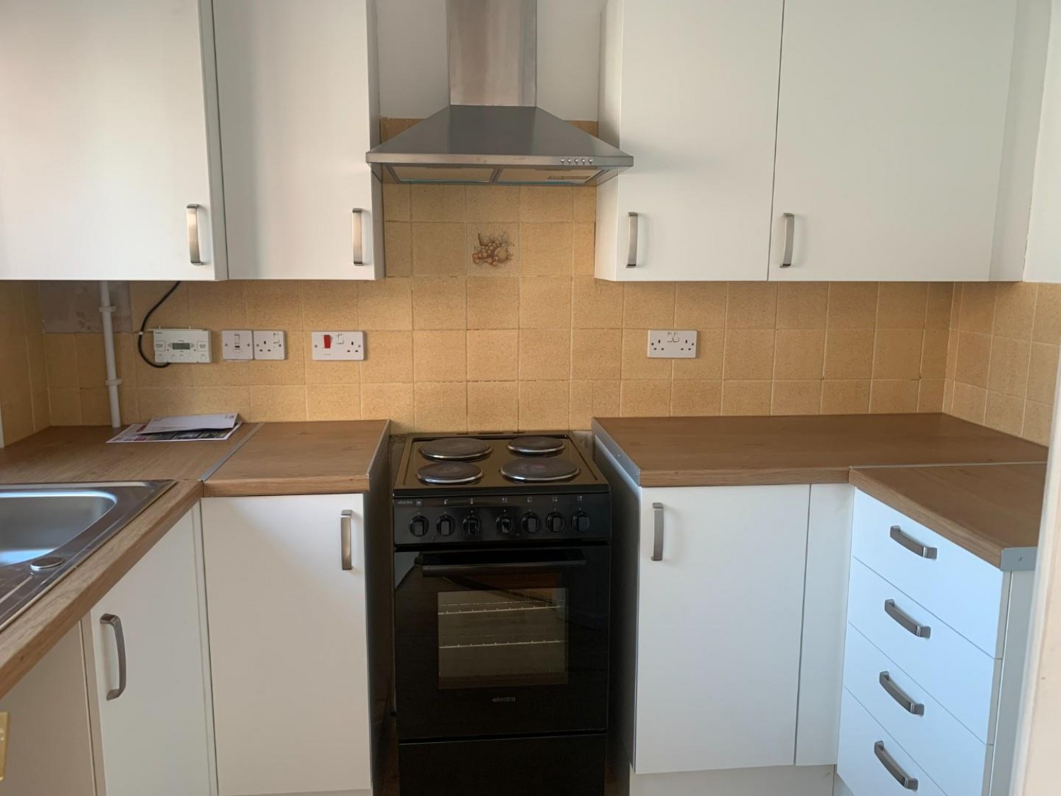 Heol Bryncwtyn, Pencoed, Bridgend