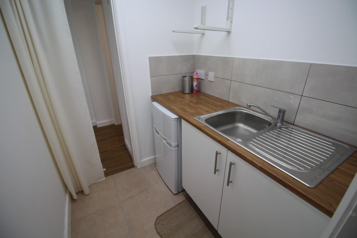 438 Palatine Road, Manchester