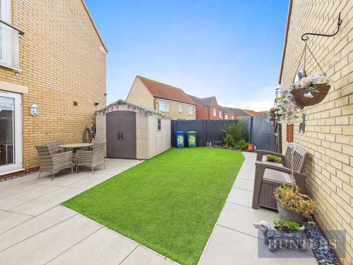 Ouzel Grove, Eastfield, Scarborough