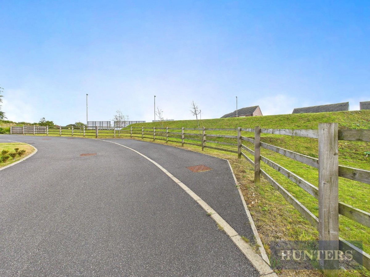 Ouzel Grove, Eastfield, Scarborough