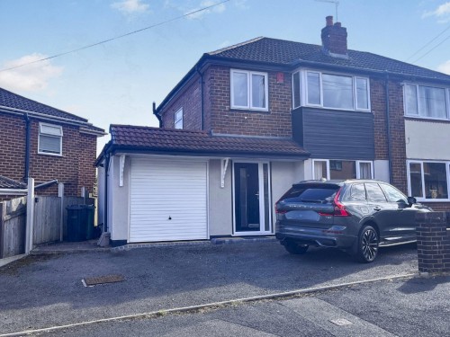 Queens Crescent, Bilston