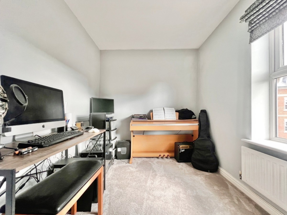 Forum Way, Kingsnorth