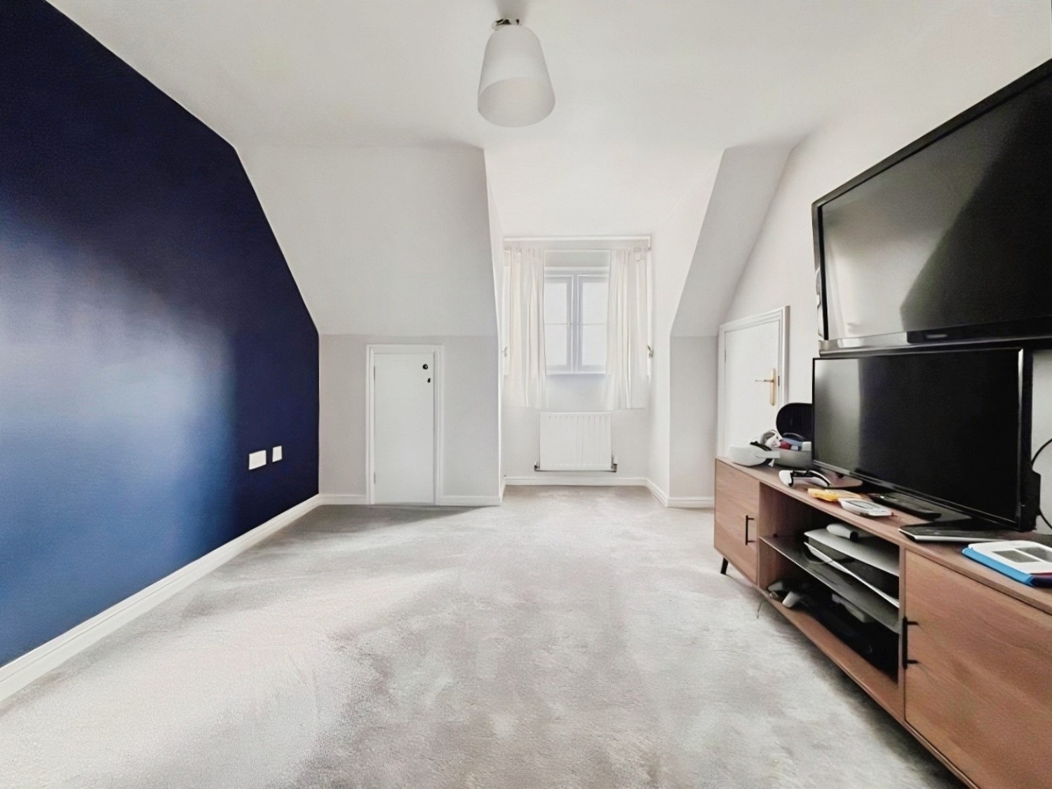 Forum Way, Kingsnorth