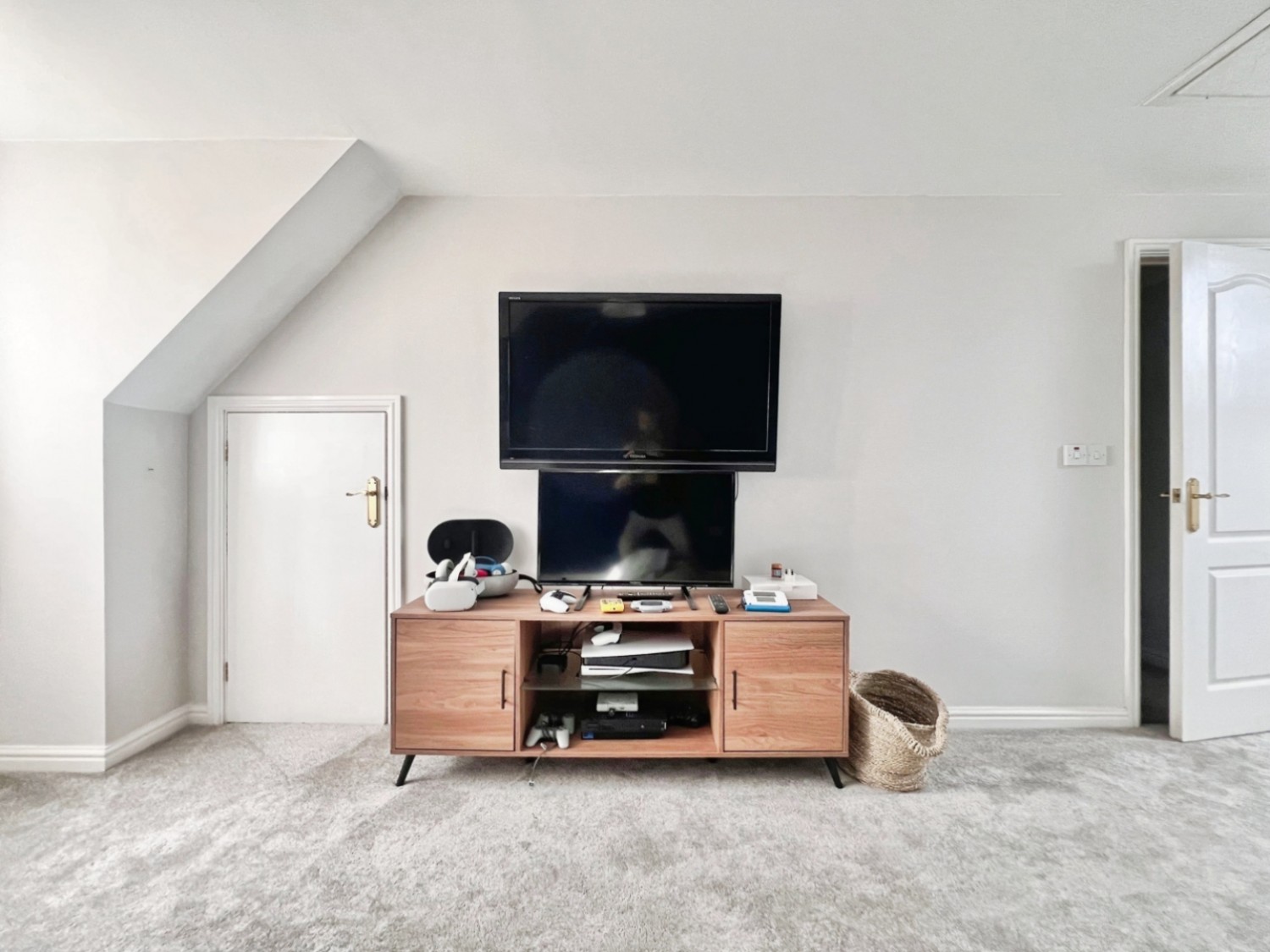 Forum Way, Kingsnorth